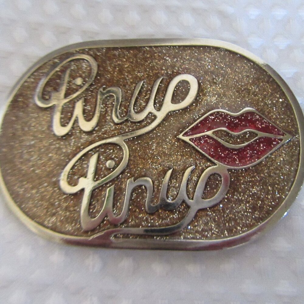 Belt Buckle Pin Up